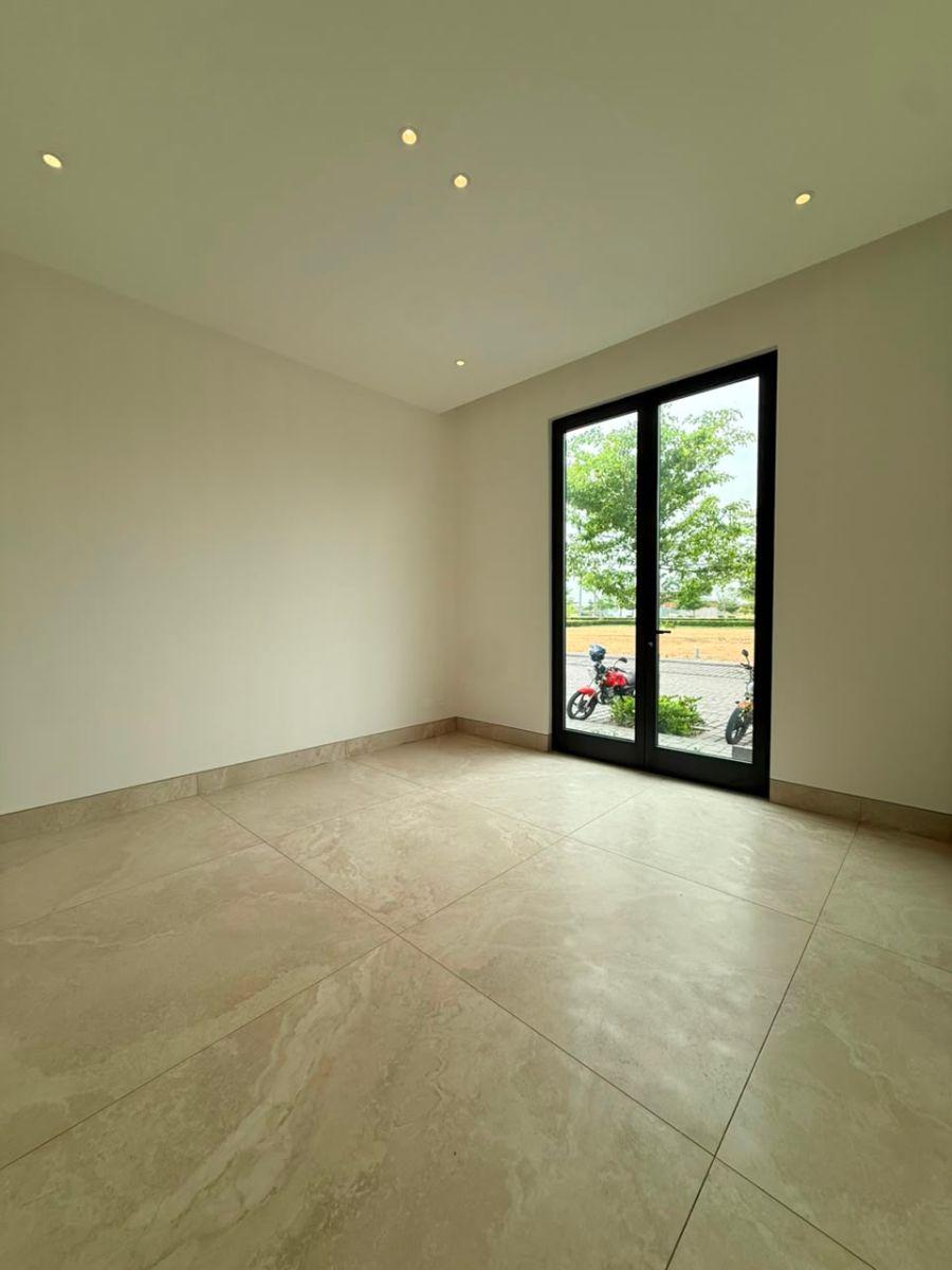 Casa de Estreno en Venta Urb. Parques de Batan, Guayas — imagen 6