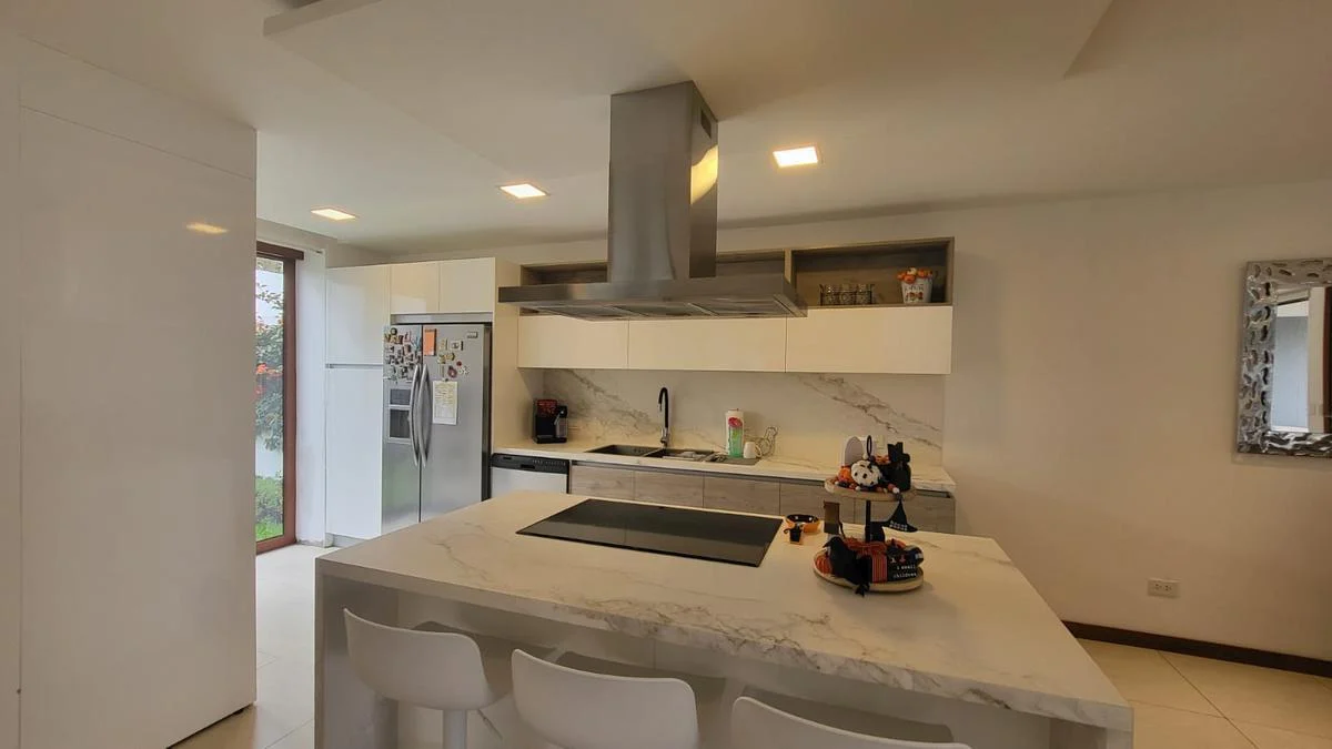 Casa en Tumbaco — imagen 10