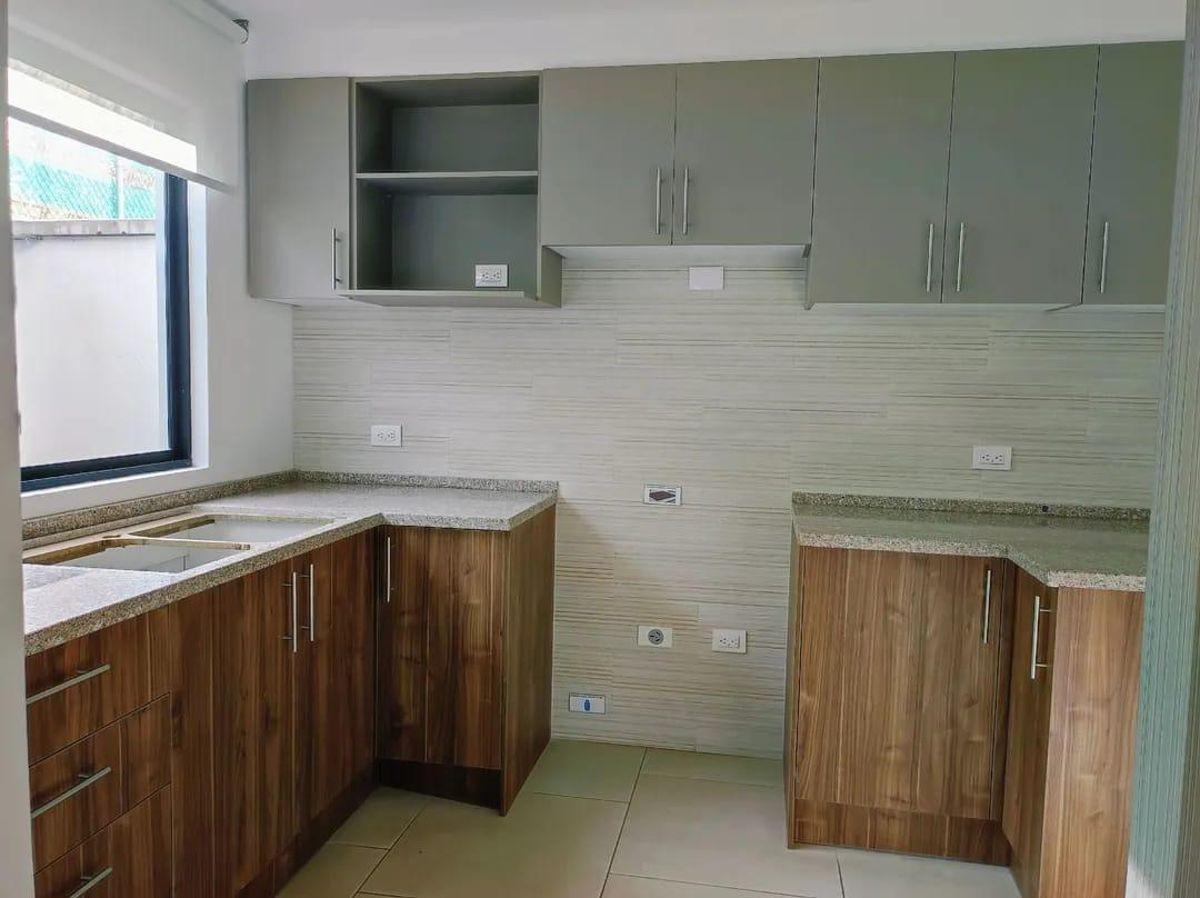 Casa de 118 m² con 3 Habitaciones en Venta en La Armenia — imagen 7