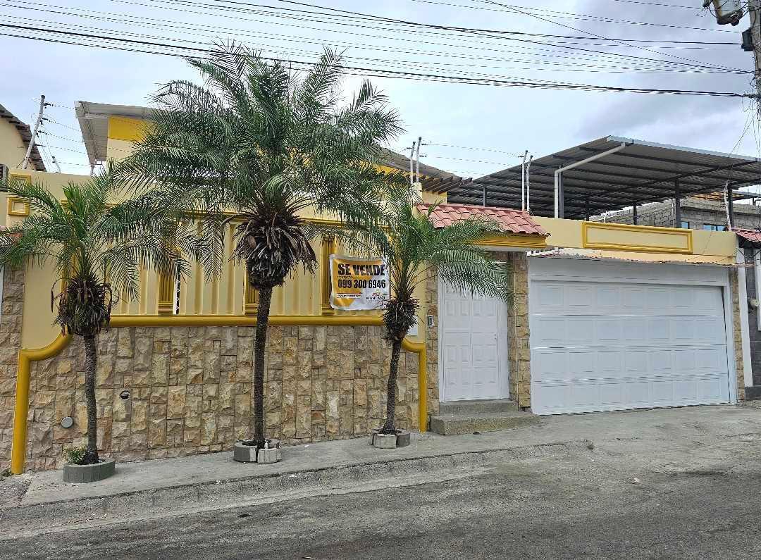 Casa en venta en Manta, Manabí