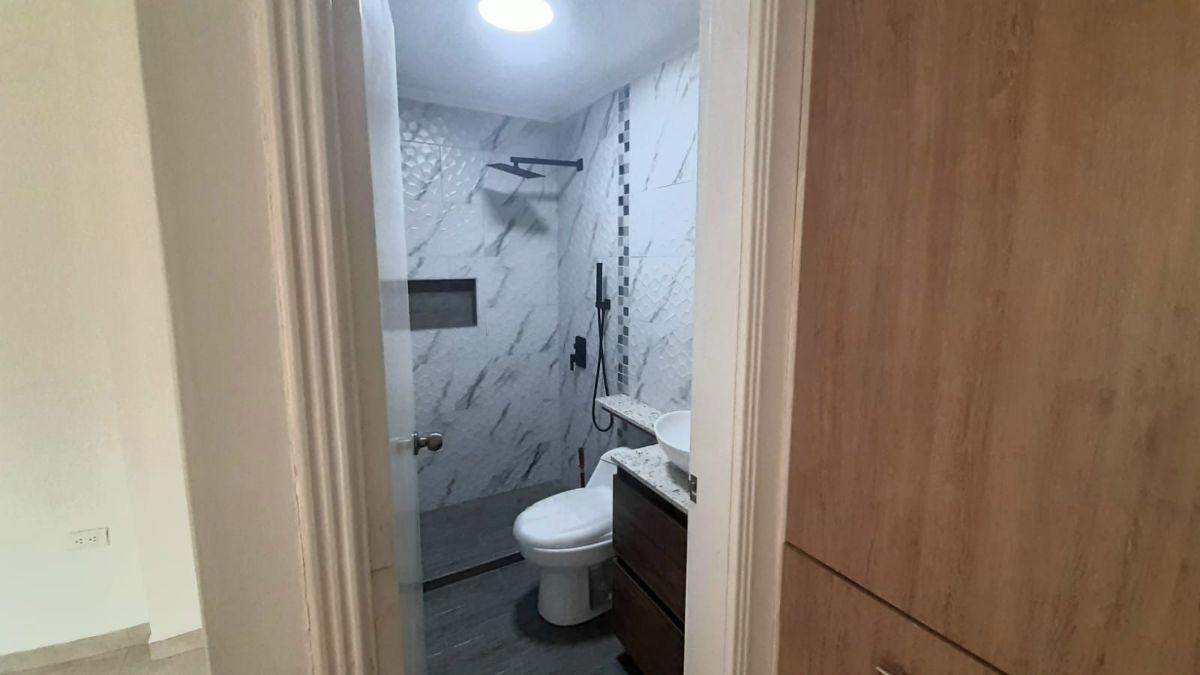 Se Vende Departamento 3 Dorm. en Carcelén — imagen 4