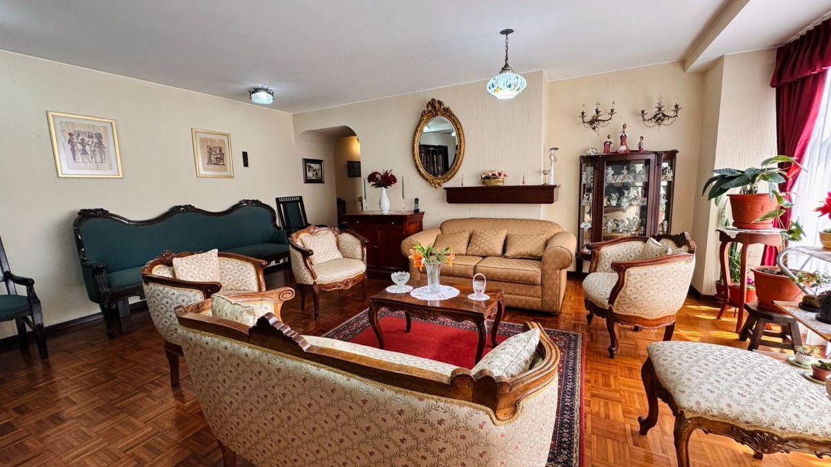 Departamento Venta Av El Inca y 10 de Agosto — imagen 10