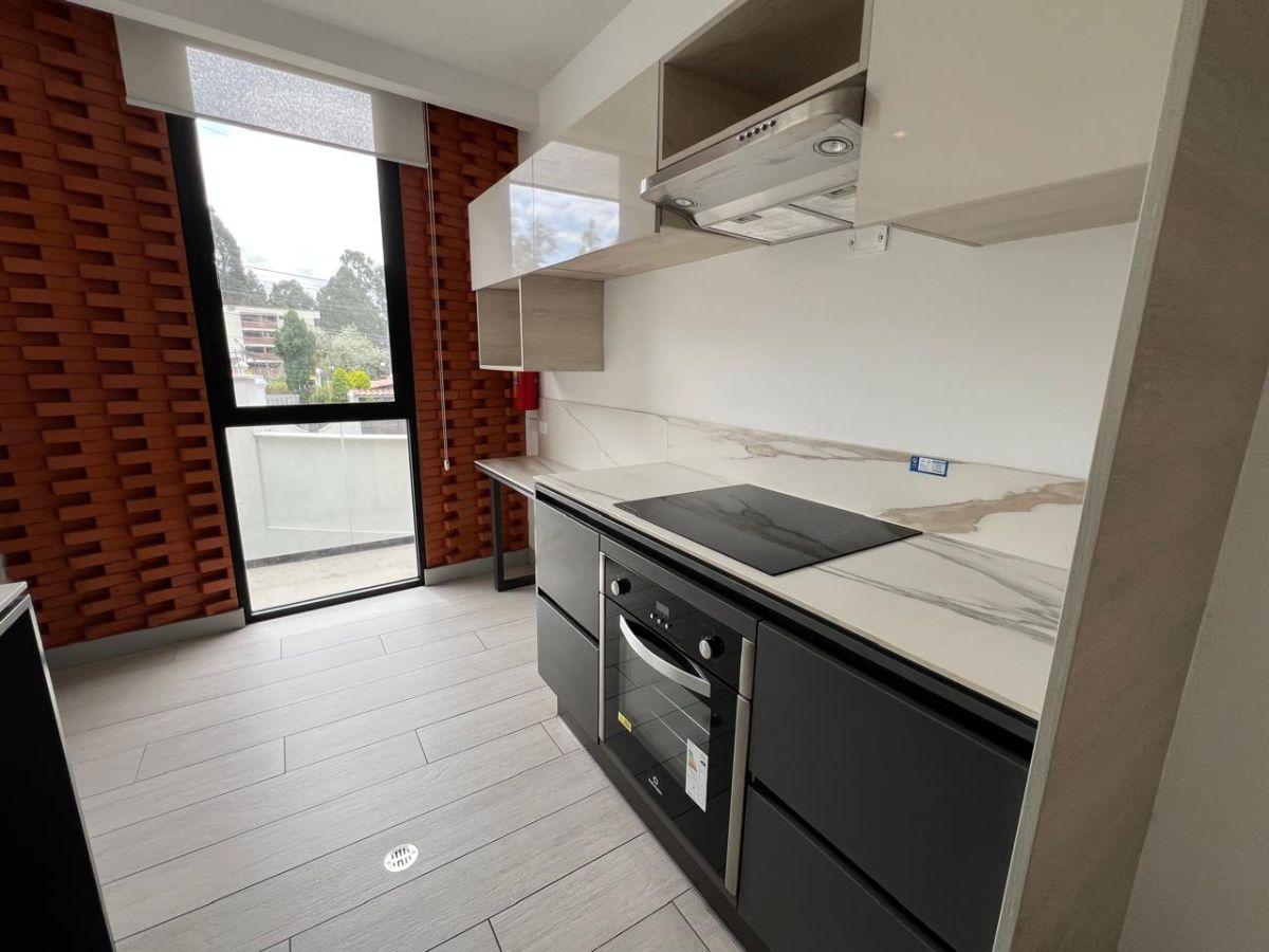 Venta Departamento con Balcon 2 Dorm. Edf Amahru Iñaquito Alto Junto a La Univ Hemisferios — imagen 10