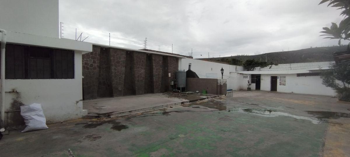Terreno de 1100 m² Para Inversionistas con 960 m² de Construcción en San Antonio de Pichincha — imagen 7