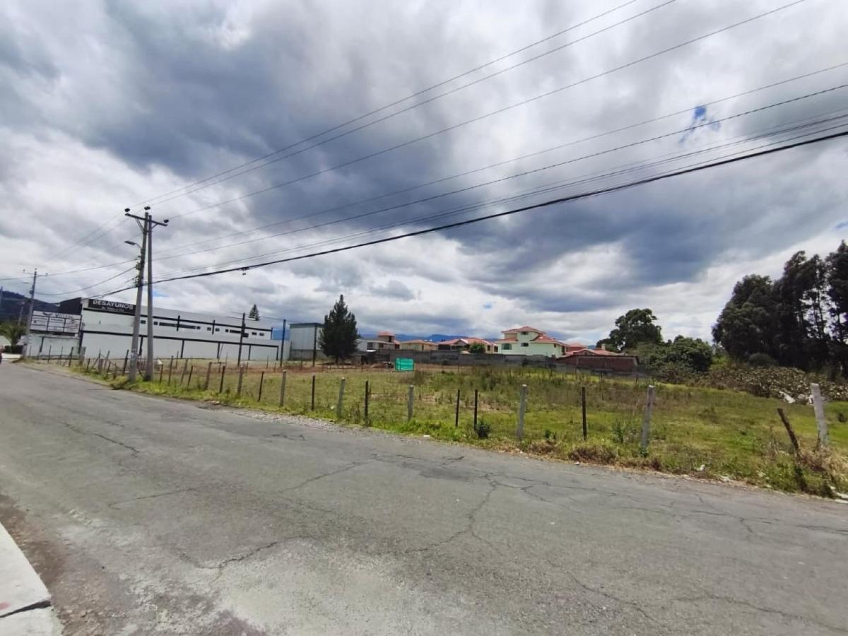 Ira Renta Terreno Comercial 1.400 m² San Rafael Valle de Los Chillos — imagen 3