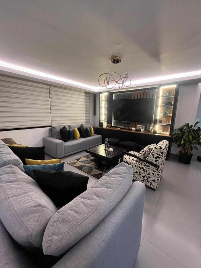 En Venta de Oportunidad Departamento Urbanización El Condado — imagen 7