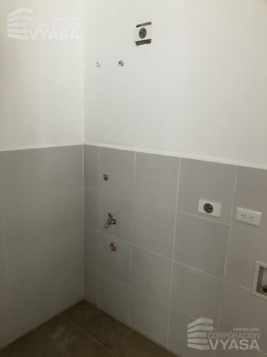 Valle de Los Chillos - Mirasierra, Departamento 2 Dorm. de 95 m² en Venta — imagen 4