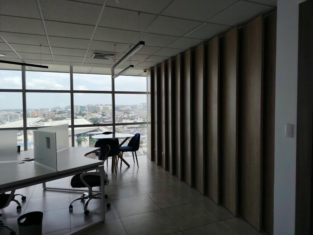 Se Vende Oficina, Edif. Sky Building, Aeropuerto, Guayaquil Anaa, Guayas — imagen 9