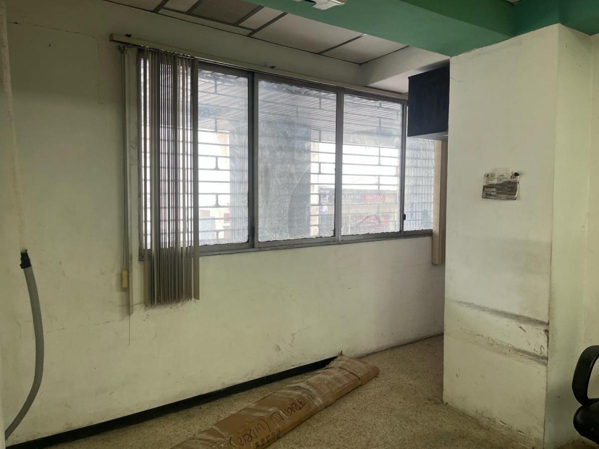 Venta Oficina Centro de Guayaquil Lorenzo de Garaicoa Vanro, Guayas — imagen 5