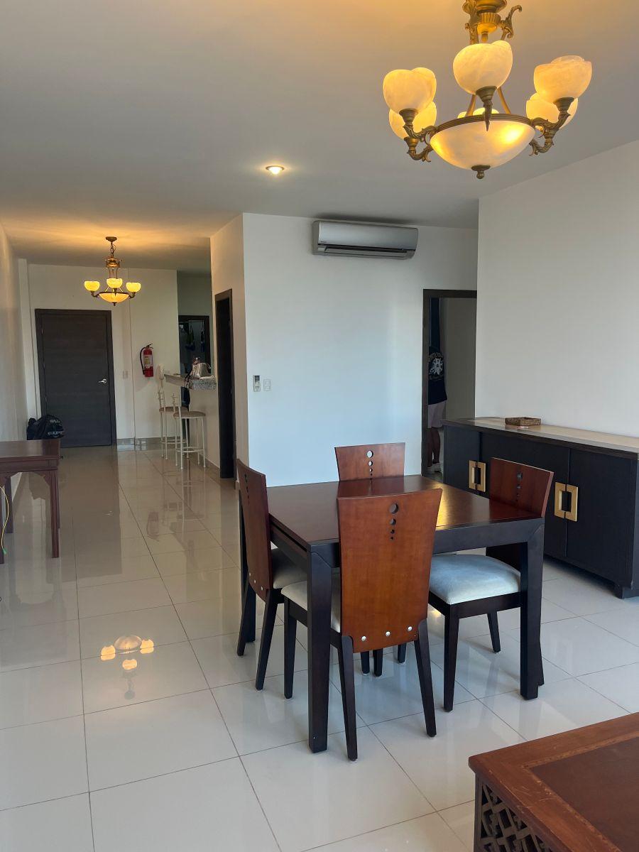 Departamento de Dos Dorm. en Urb. Puerto Azul, Guayas — imagen 9