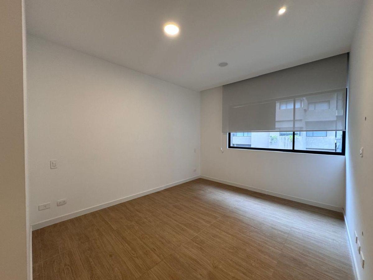 Departamento de Venta 3 Habitaciones, Aquarela, Cumbayá — imagen 3