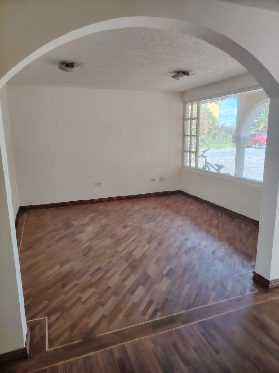 Casa de Venta en Calderón, Sector Candelaria 1 — imagen 7