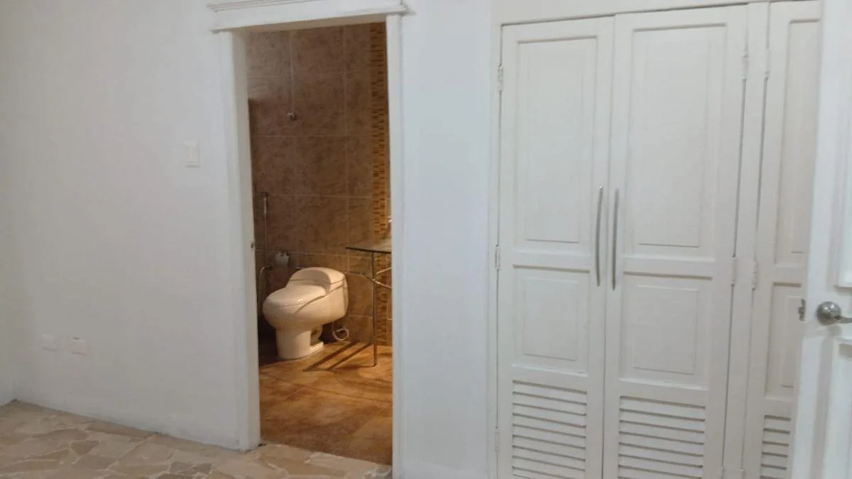 Departamento en Lomas de Urdesa de 2 Dorm., Guayas — imagen 2