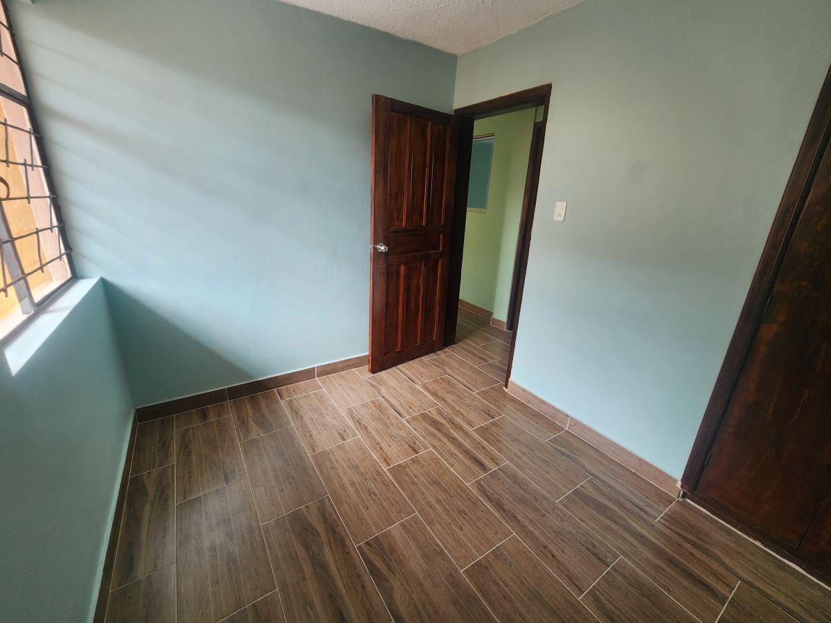 Venta Casa Carcelen con Dos Departamentos Independientes 2 Terrazas 1 Patio 144 m — imagen 3