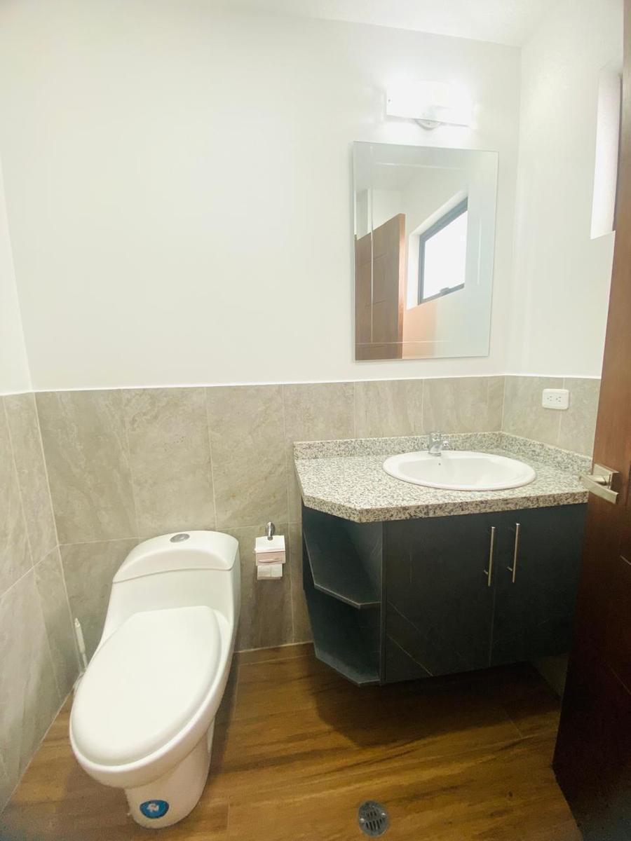 Ira Venta Departamento 123.5 m² y Terraza 60 m². 3 Dorm. Sector Tumbaco — imagen 4