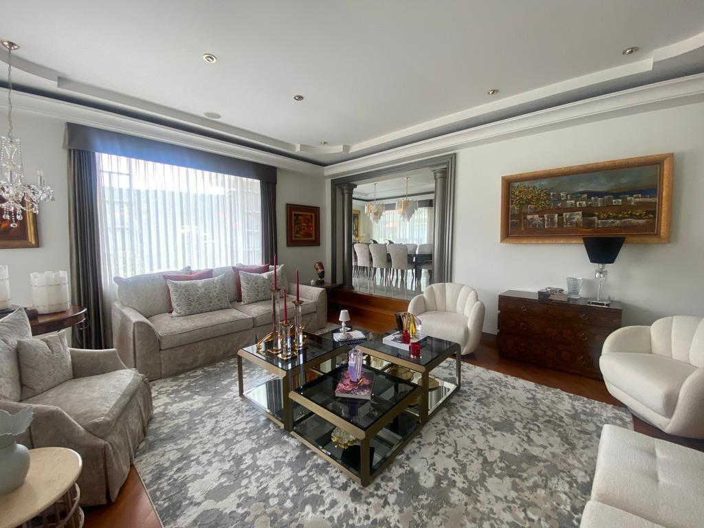 Casa de Lujo de Una Planta en Urb Privada Cumbaya (Prox Ruta Viva) — imagen 5
