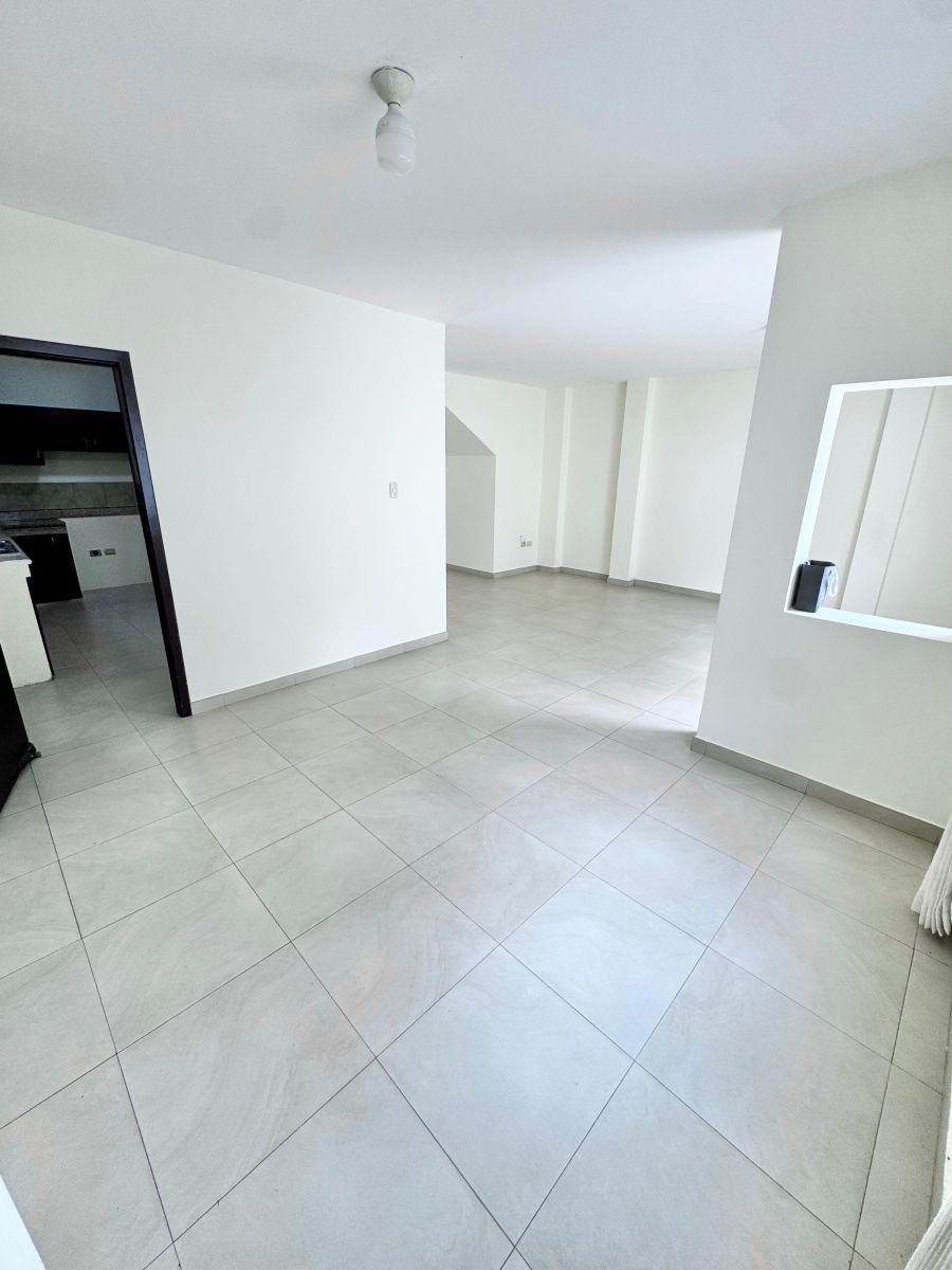 Vendo Casa en Belohorizonte de Dos Plantas, con Tres Dorm., Áreas Deportivas. Guayas — imagen 8