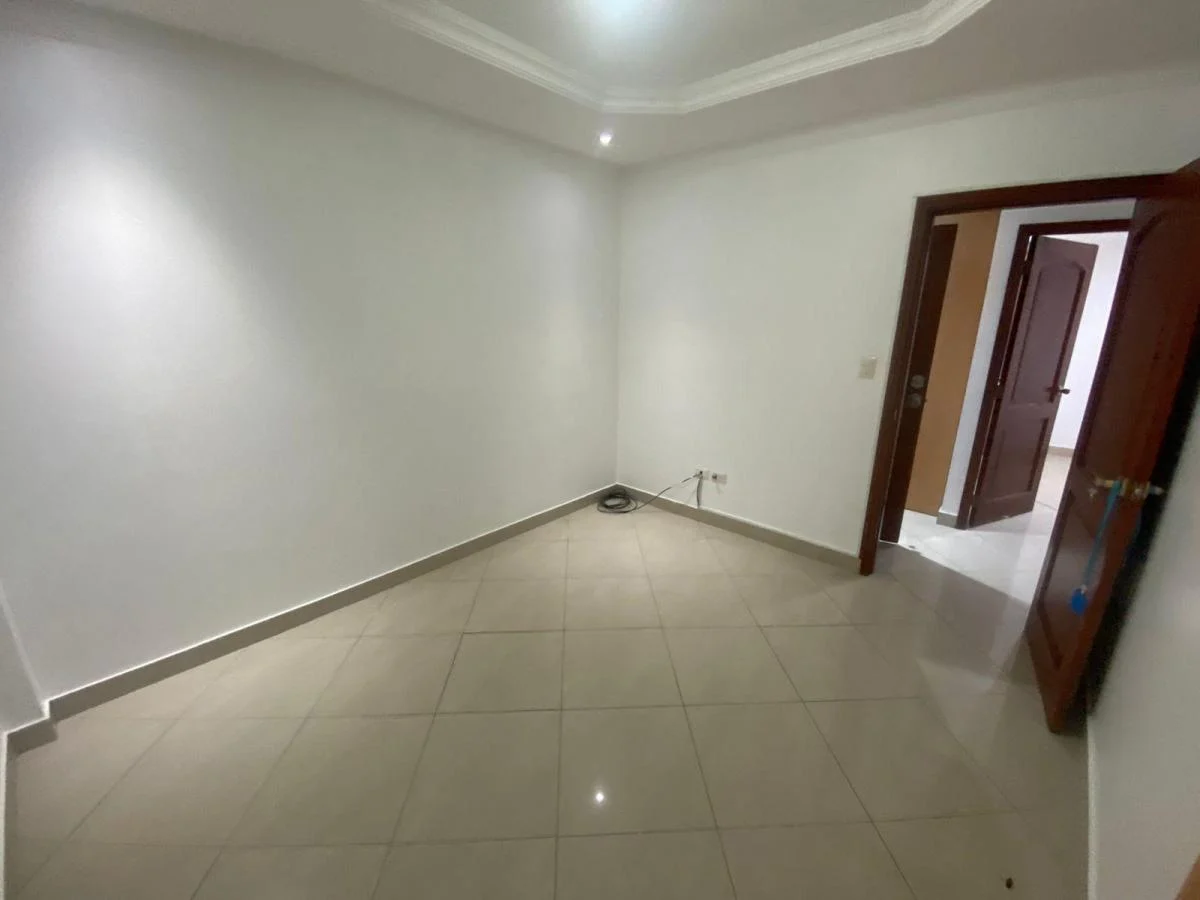 Departamento - en Venta – Kennedy Norte con Parqueo, Guayas — imagen 6