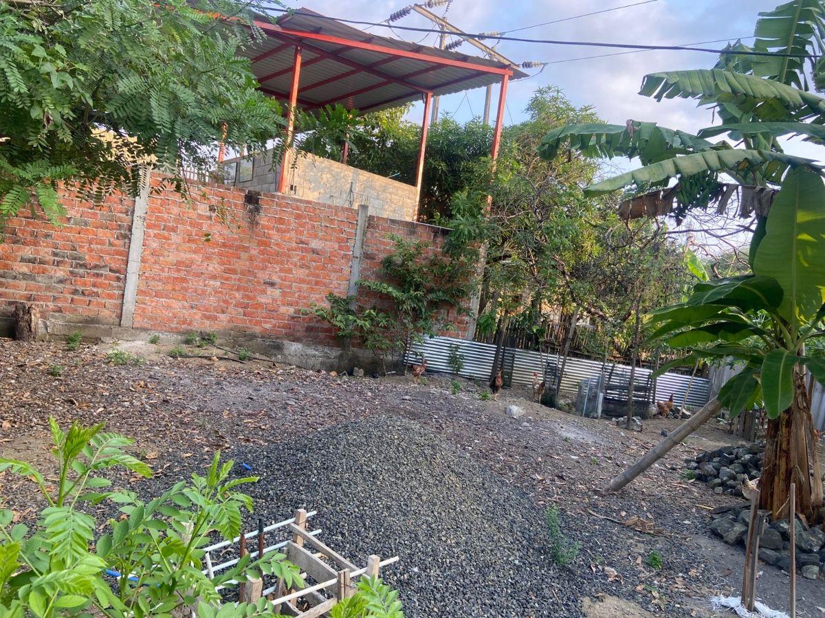 Vendo Hermoso Terreno en Los Tamarindos Portoviejo, Manabí — imagen 4