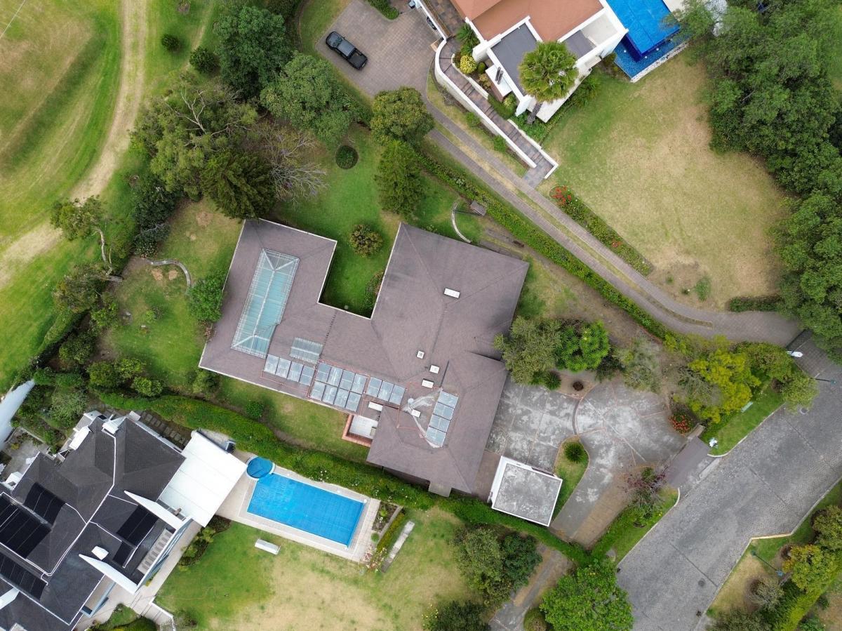 Casa de Venta Ubicada Dentro de Urbanización Exclusiva y Segura en El Sector de Pillagua — imagen 9
