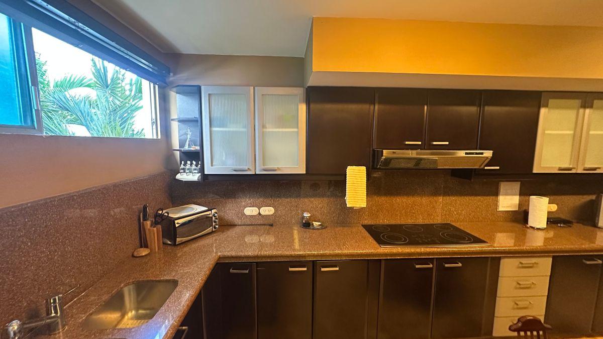 Departamento con 200 m² y 3 Habitaciones en Venta en San Lorenzo — imagen 2