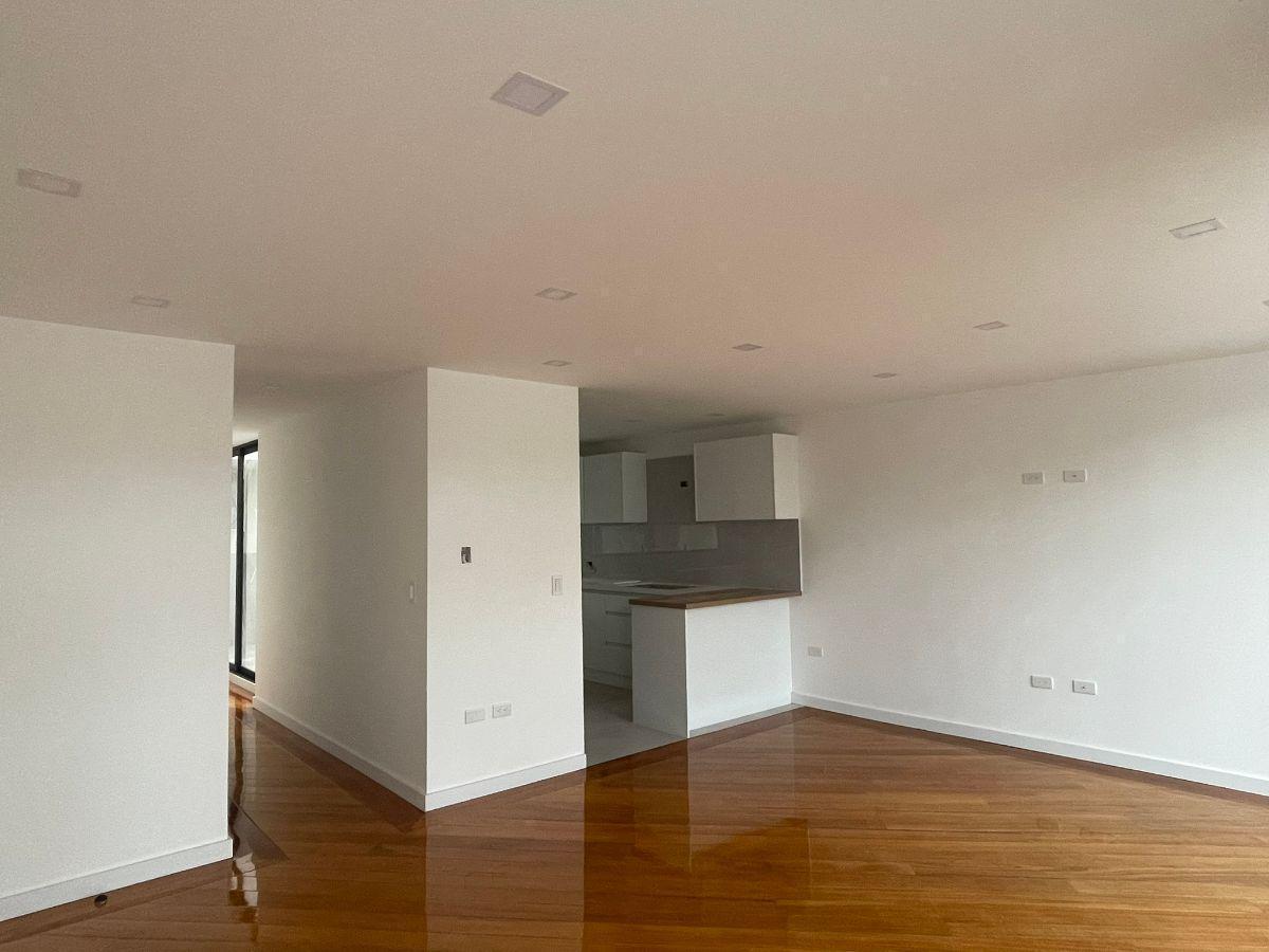 Venta Departamento 110 m² de 2 Dorm. y 3 Terrazas Urbanización El Condado - Quito — imagen 4
