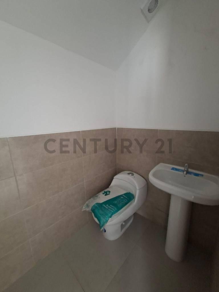 Venta de Casa de Estreno en Urb. Narcisa Club, Guayas — imagen 8