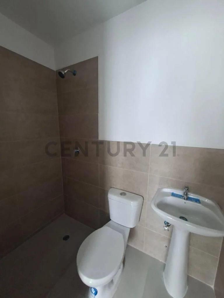 Venta de Casa de Estreno en Urb. Narcisa Club, Guayas — imagen 3
