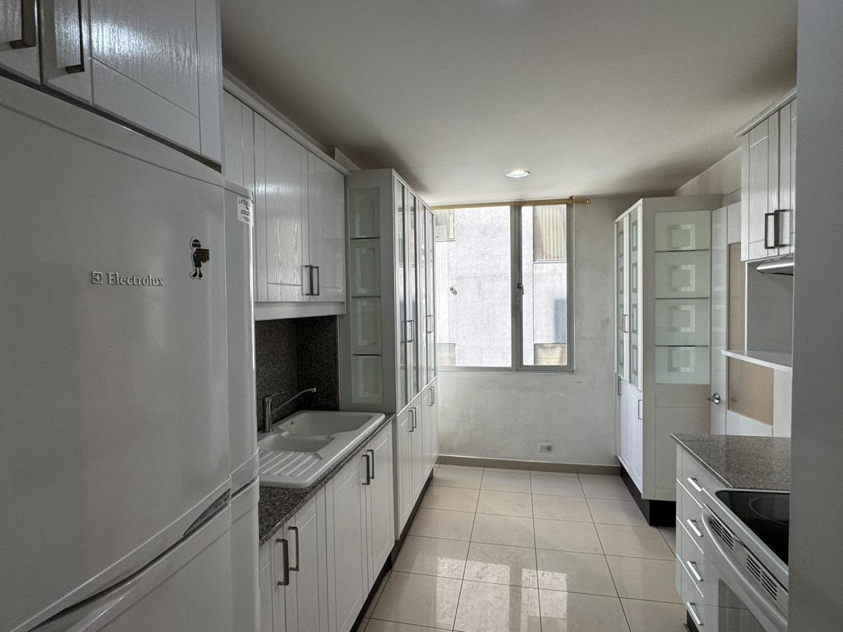 Venta Departamento de 2 Dorm. en La República de El Salvador Sector Carolina - Quito — imagen 4