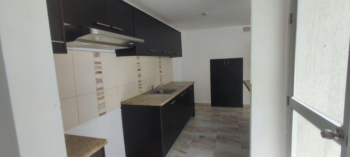 Casa en Venta, 3 Plantas, 2 Dorm. – Pomasqui — imagen 8