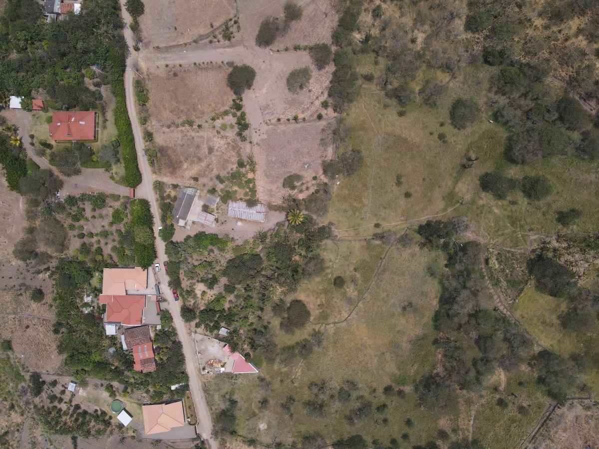 Se Vende Terreno de 23.272 m² en Santa Isabel, Azuay — imagen 7