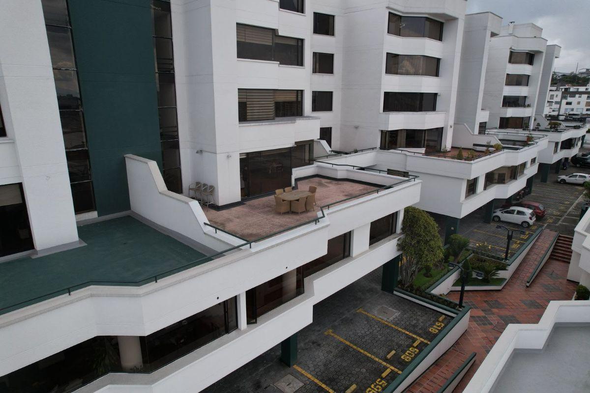 Departamento de Venta Frente Al C. C. El Bosque — imagen 8
