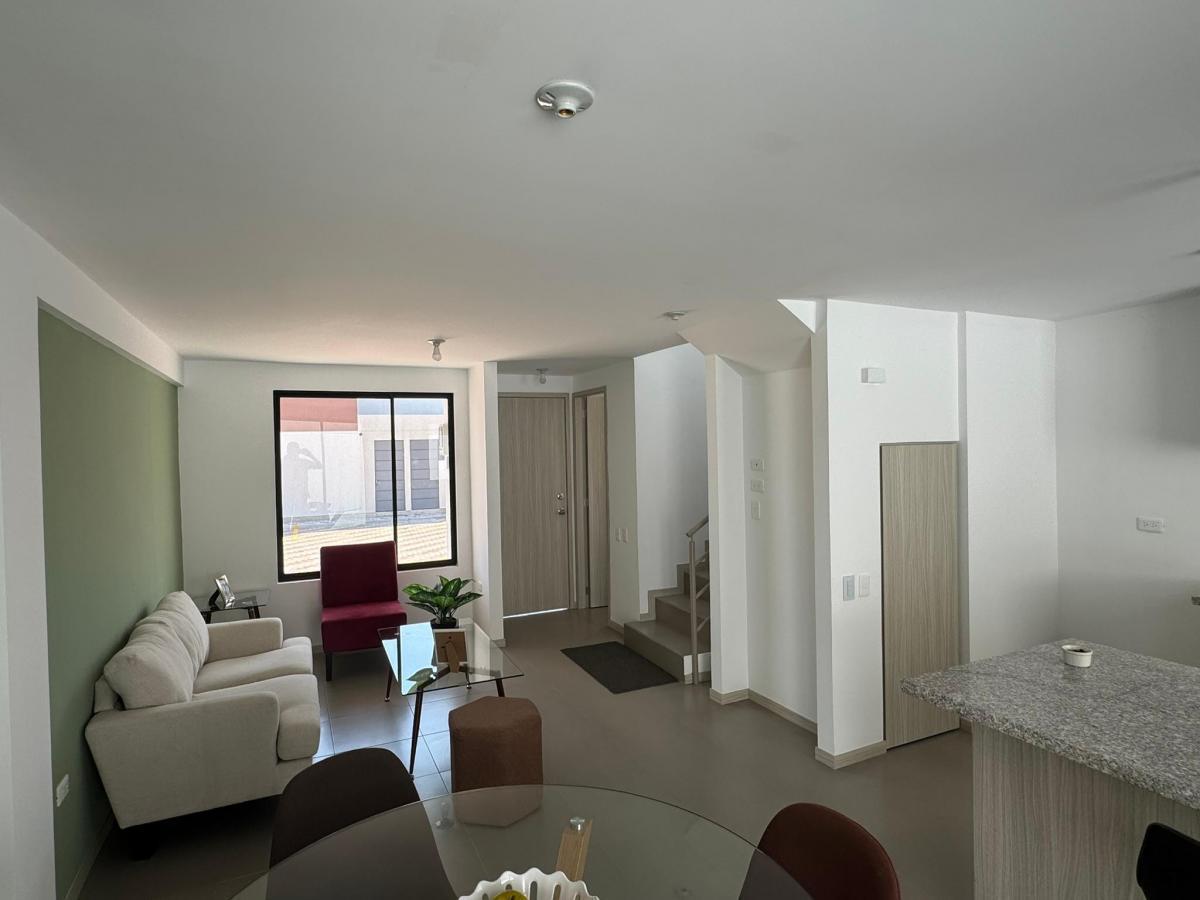 Venta Oportunidad Casa de 3 Dorm. a Estrenar Mitad del Mundo - Quito — imagen 6