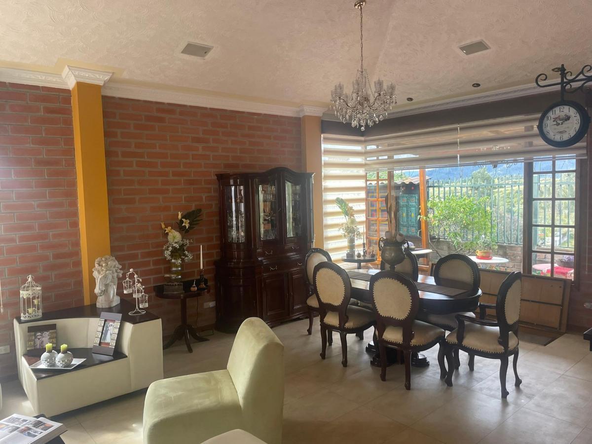 Venta Casa Rentera Una Sola Planta 3 Dorm., con Suite y Cabaña Valle de Los Chillos - Quito — imagen 9