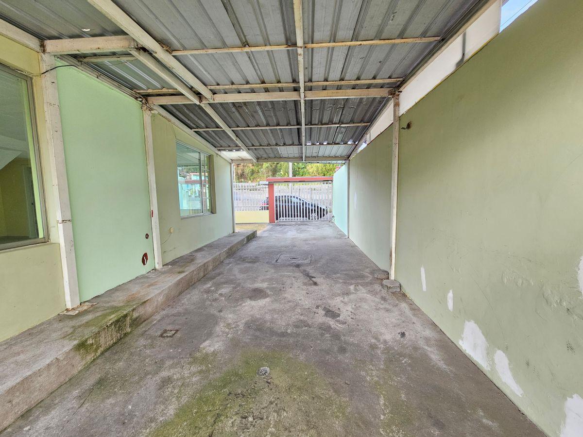 Exclusiva Casa de 3 Pisos en Venta – Urbanización Copedac (Sangolquí / El Colibrí) — imagen 2
