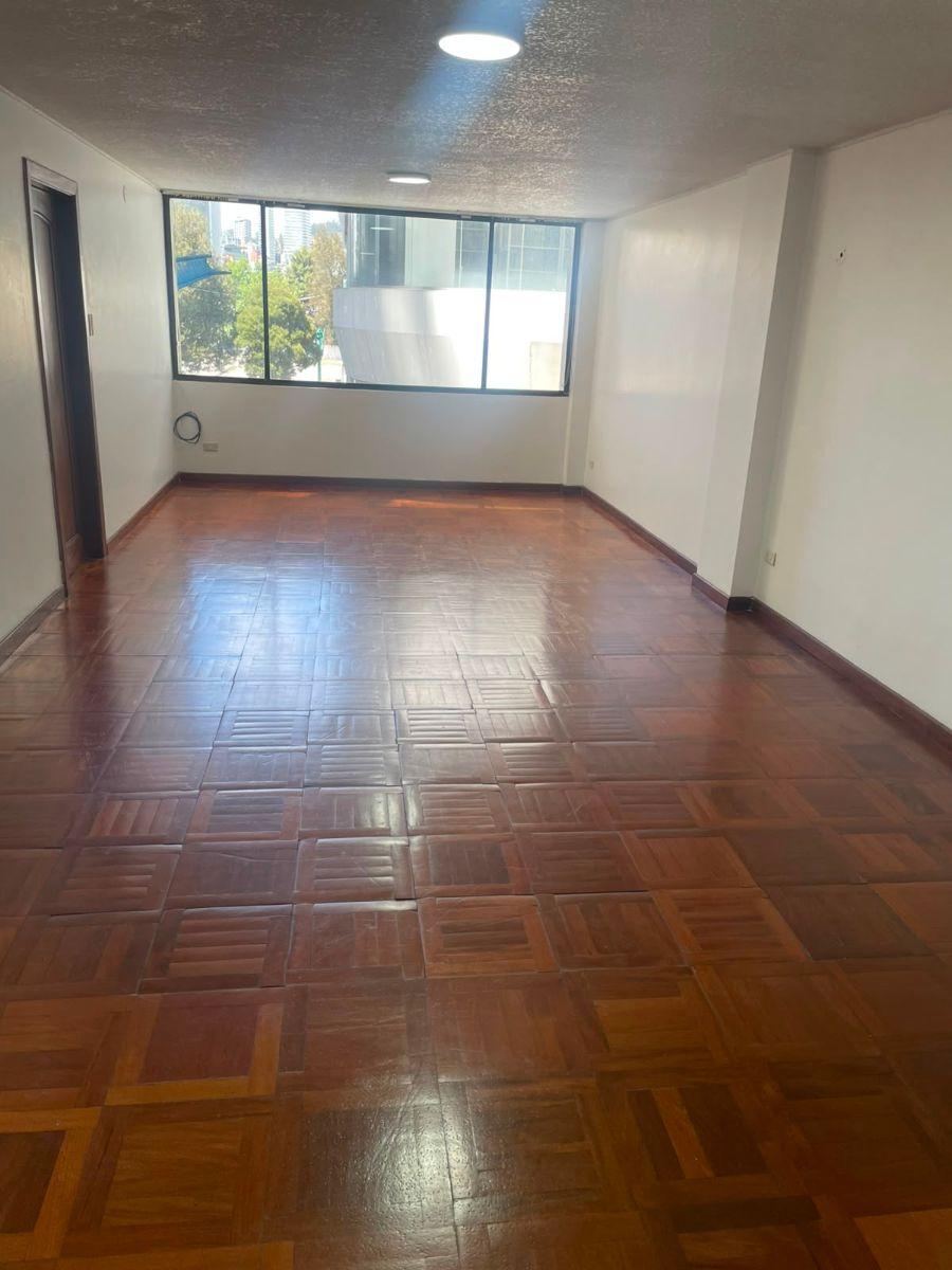 Venta de Departamento Muy Cercadel Cc El Jardin y La Estacion del Metro Sector La Carolina — imagen 10