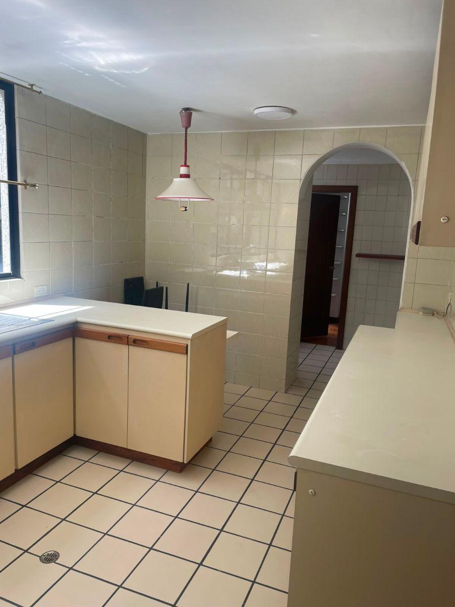 Venta de Departamento Muy Cercadel Cc El Jardin y La Estacion del Metro Sector La Carolina — imagen 4