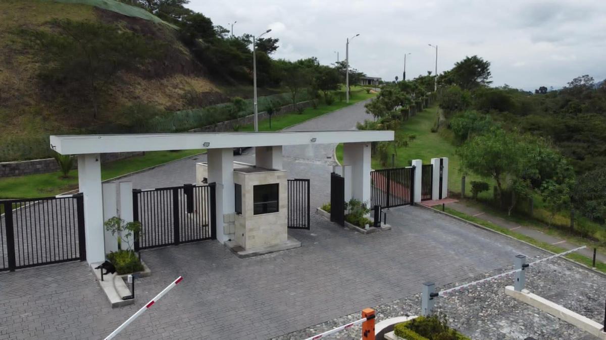 Terreno de Venta Ubicado Dentro de La Urbanización Exclusiva, La Quinta — imagen 8