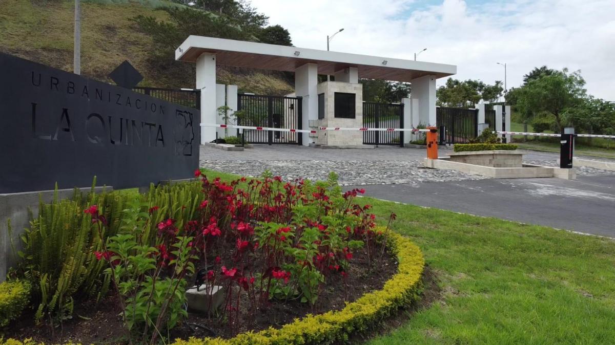 Terreno de Venta Ubicado Dentro de La Urbanización Exclusiva, La Quinta — imagen 4