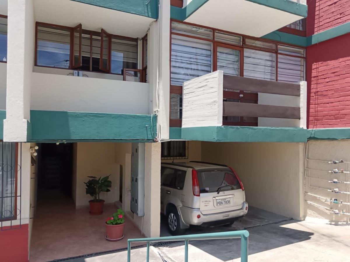 Oportunidad! Las Casas, Vendo Hermoso Dpto. Duplex Tipo Casa, Acogedor $87000, Bajo de Precio. Provincia de Pichincha — imagen 9