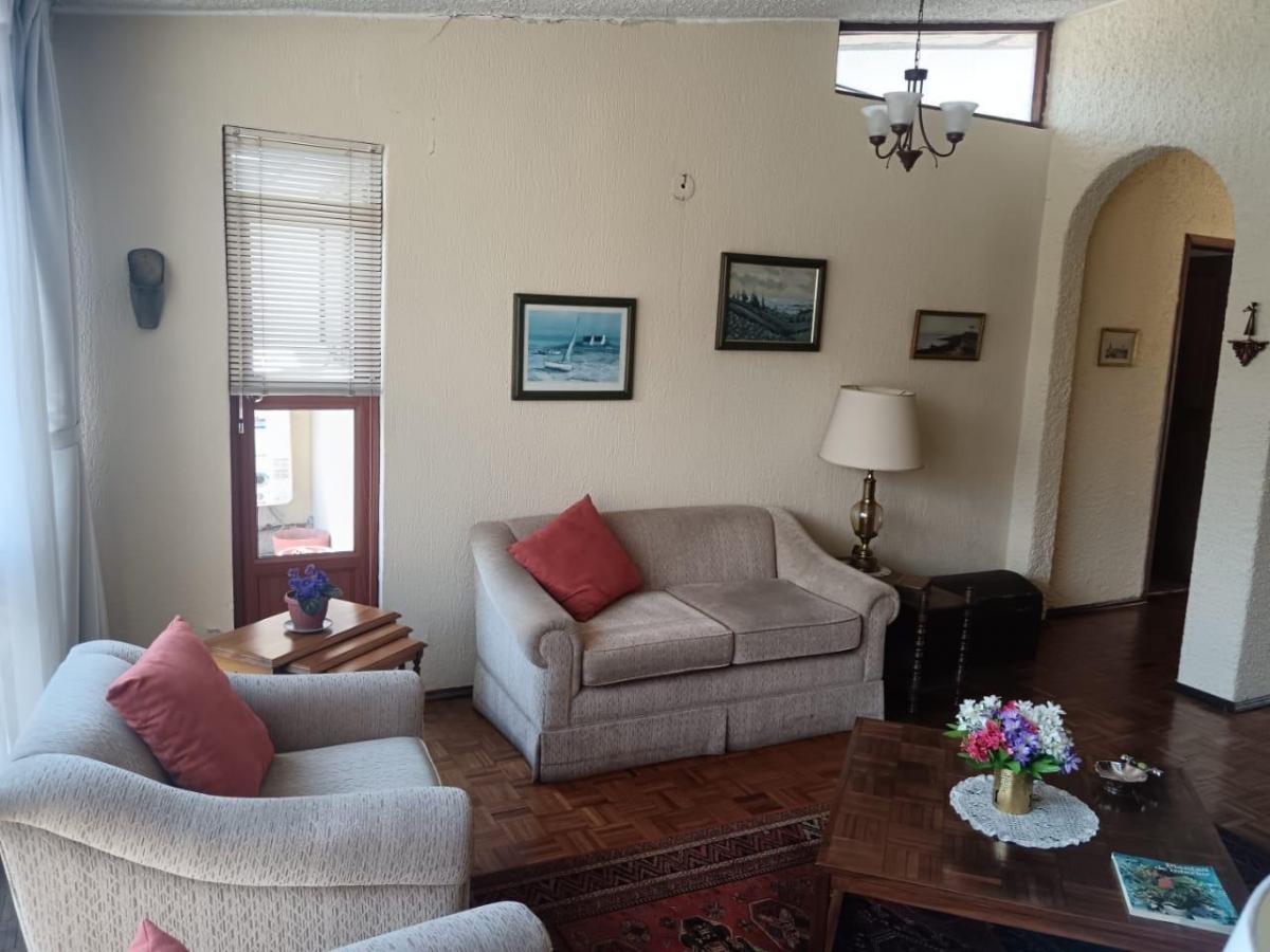 Oportunidad! Las Casas, Vendo Hermoso Dpto. Duplex Tipo Casa, Acogedor $87000, Bajo de Precio. Provincia de Pichincha — imagen 4