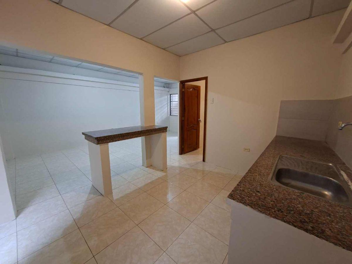 Casa de Venta en Manta Zona Norte La Pradera, Manabí — imagen 3