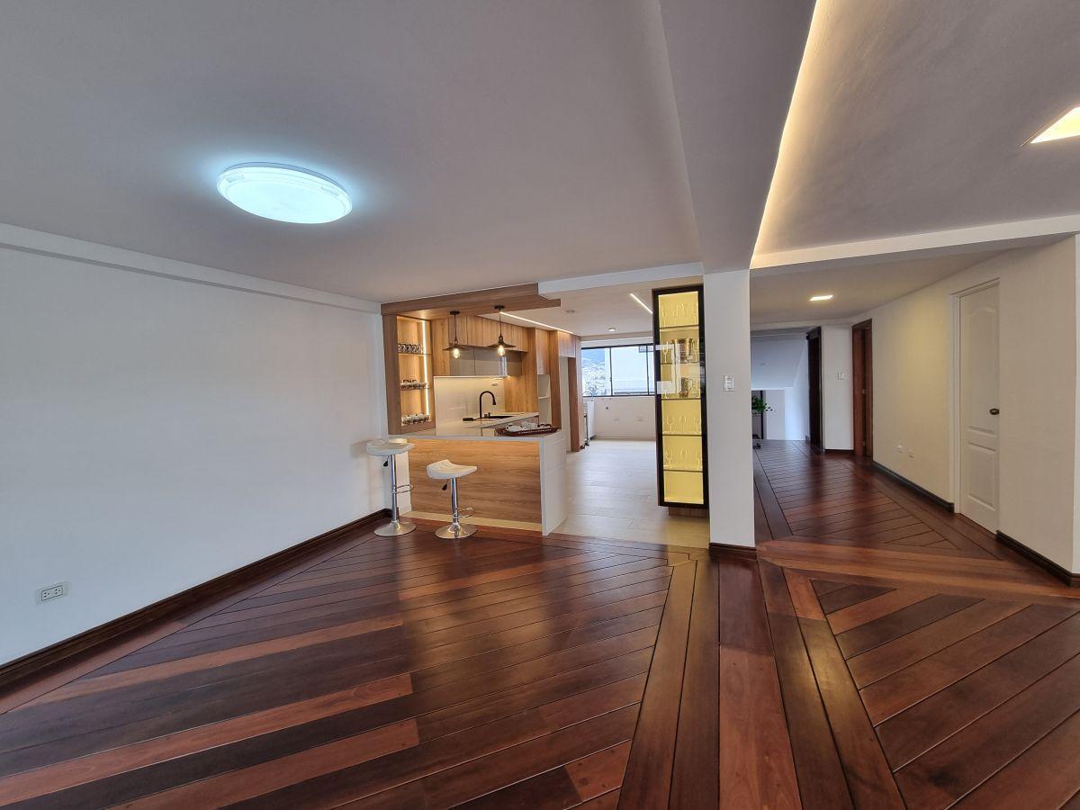 Oportunidad Penthouse en Venta Remodelado – Sector El Batán, Quito — imagen 10
