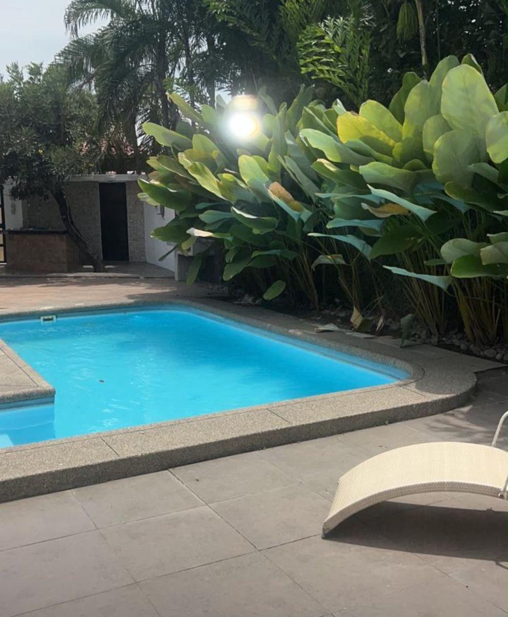 Casa de Venta en Samborondon El Cortijo, Guayas — imagen 10