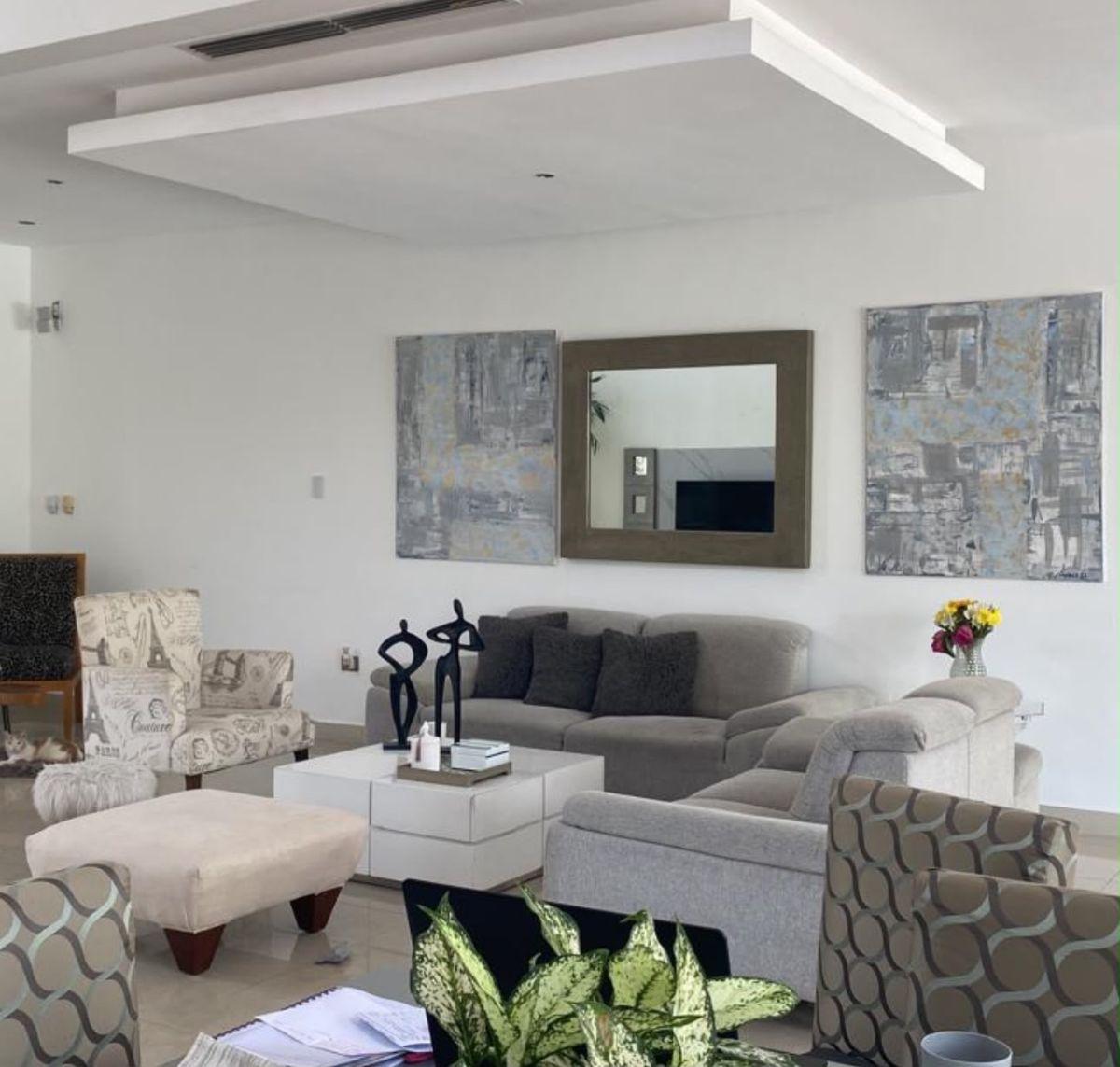 Casa de Venta en Samborondon El Cortijo, Guayas — imagen 4