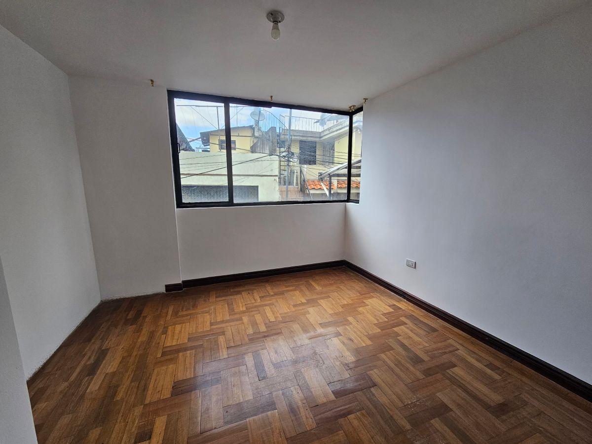 Casa de 111 m² con 5 Dorm. en Venta en El Sur de Quito — imagen 6