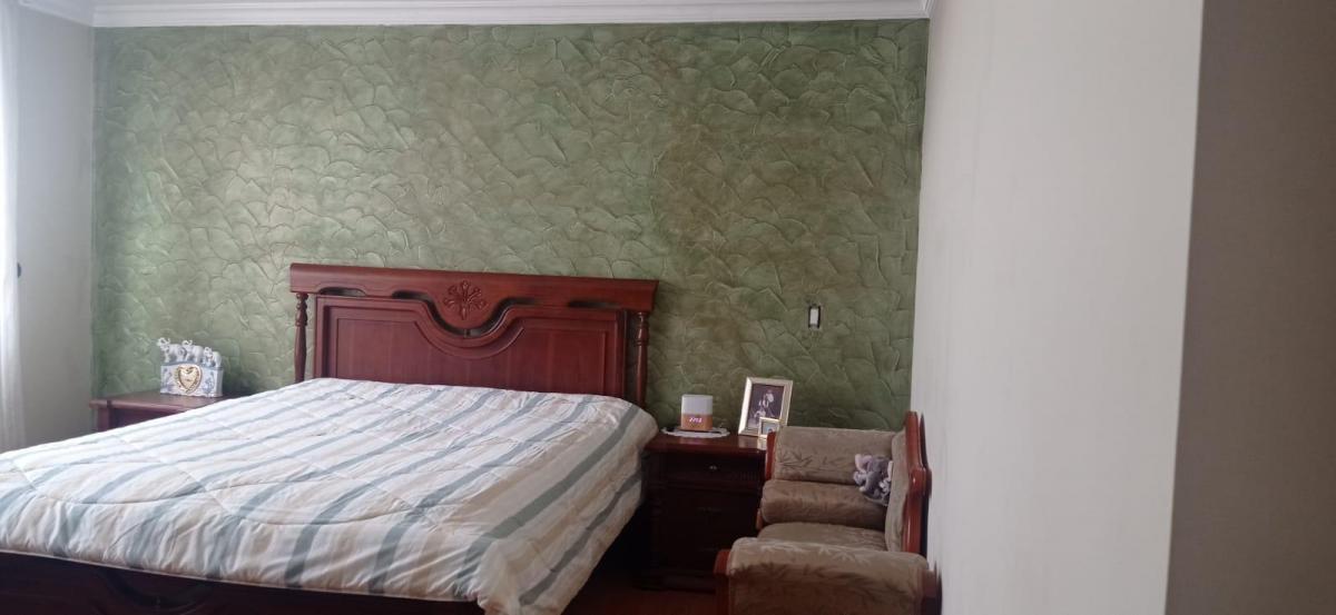 Se Vende Hermoso Departamento Dentro de La Urbanizacion El Condado — imagen 5