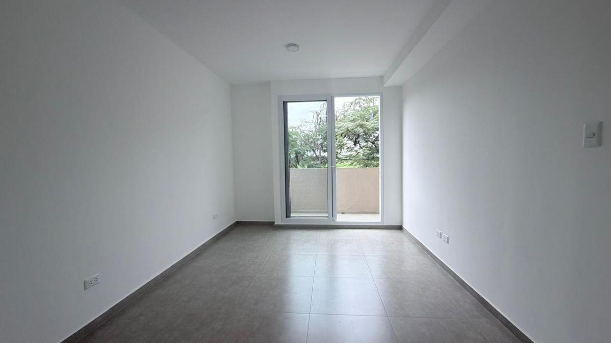 Departamento de con 2 Habitaciones en Venta en Samborondón, Guayas — imagen 3