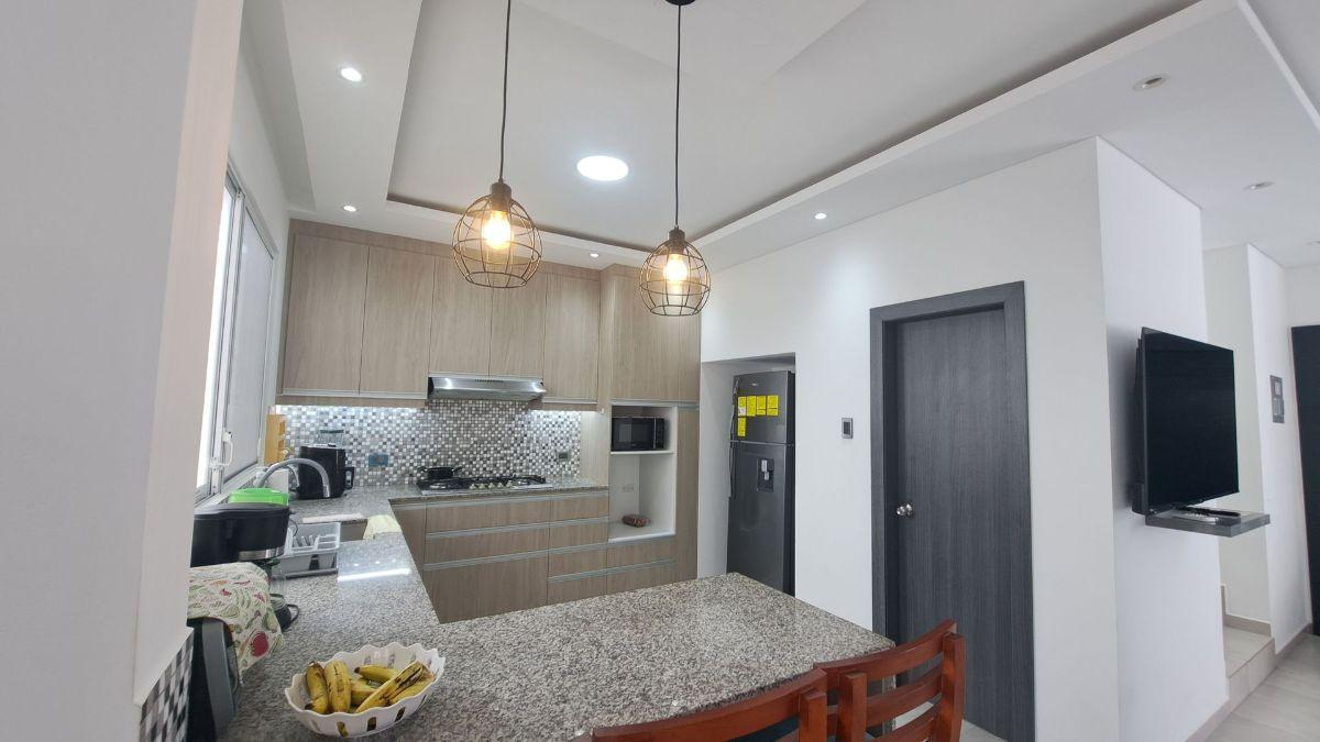 Casa de Venta en Urbanizacion Zona Norte de Manta, Manabí — imagen 5