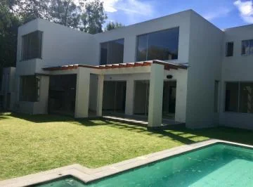 Espectacular Casa con Piscina en Cumbaya — imagen 5